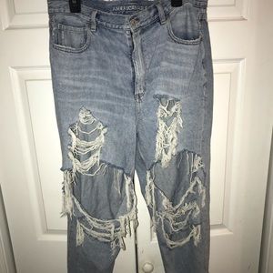 american eagle mom jeans
